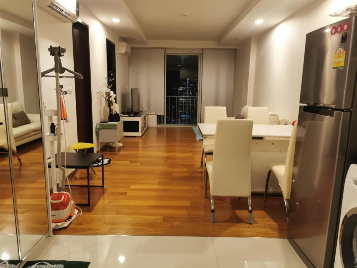 ขายคอนโดลาดพร้าว เซ็นทรัลลาดพร้าว : 💸 โอกาสทอง! 1 ห้องนอนใหญ่ 50 ตร.ม. ทำเลดีใจกลางพหลโยธิน-ลาดพร้าว!  ราคาดีที่สุด! ผ่อนสบายกว่าเช่า! 📞: 065-626-5636 (คุณกี้)