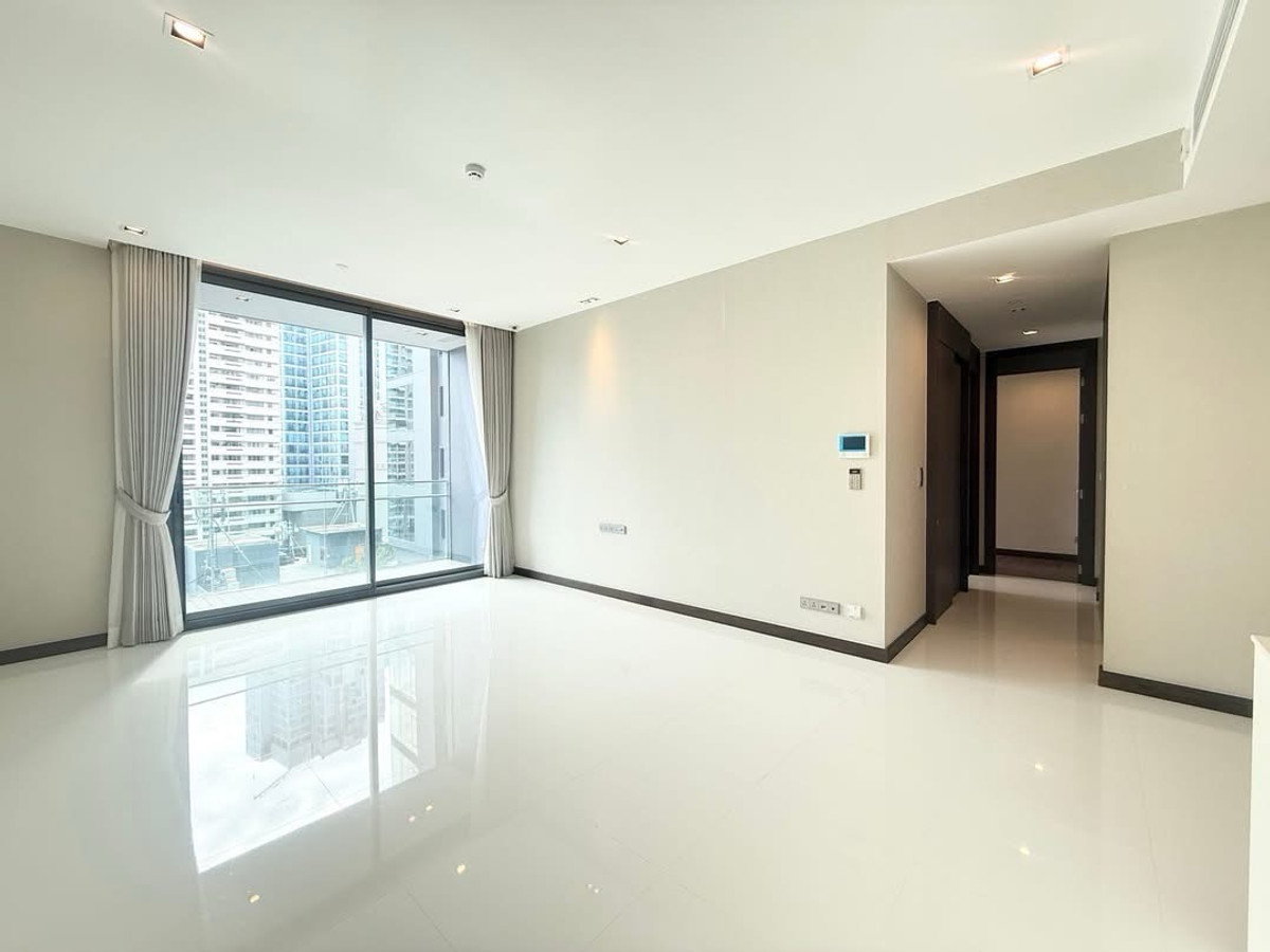 For SaleCondoNana, North Nana,Sukhumvit13, Soi Nana : 2 Bedroom Plus Q1 Sukhumvit adds a multi-purpose room.