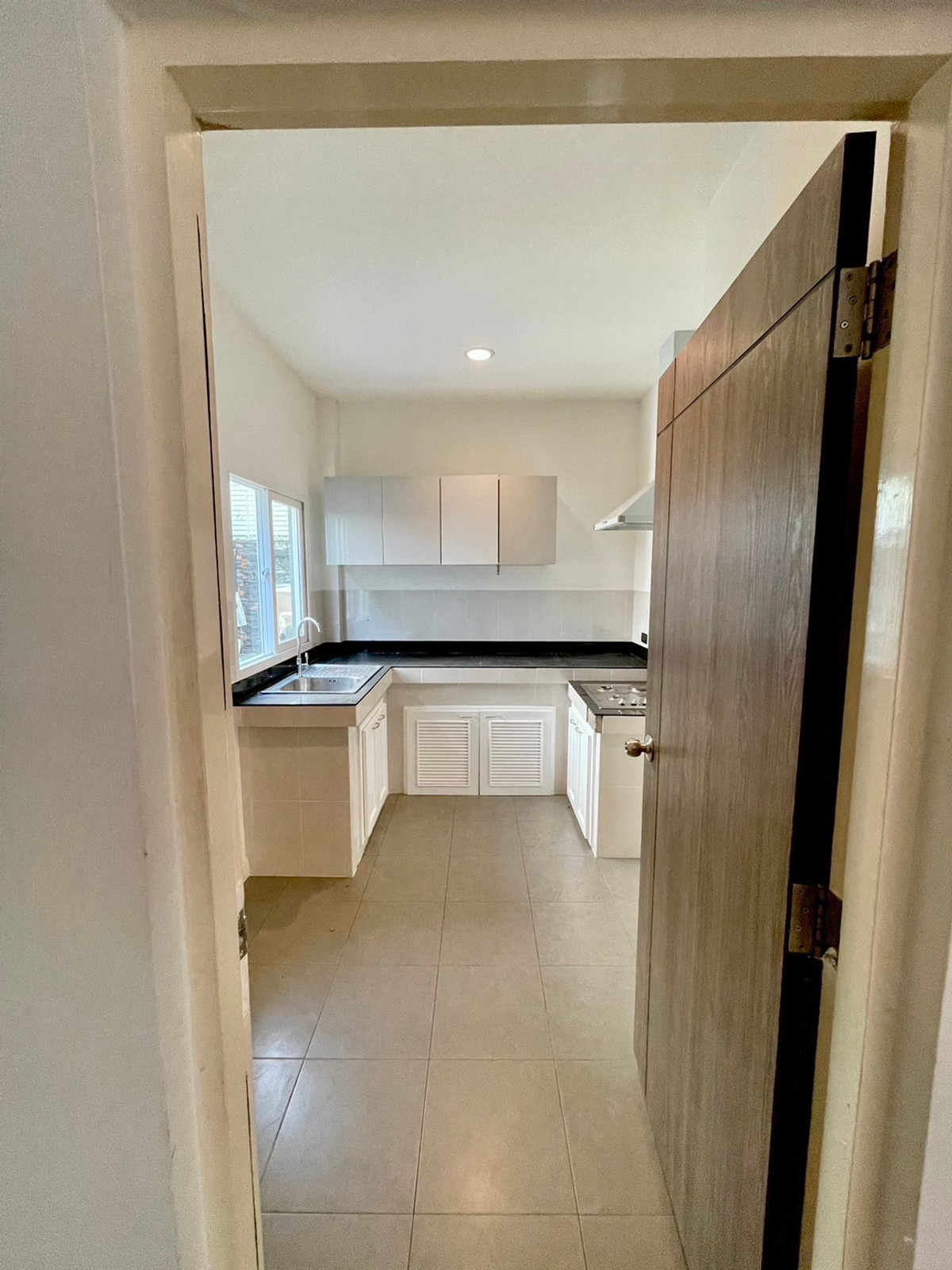 For SaleHouseBang kae, Phetkasem : Corner house, 86 sq m, 3 bedrooms, 3 bathrooms, 2-story detached house, The City Ratchaphruek, Charan 13.