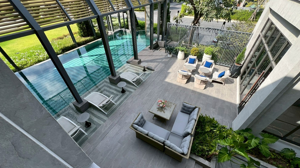 For RentHouseLadkrabang, Suwannaphum Airport : Luxury House for Rent at Grand Bangkok Boulevard Krungthep Kreetha