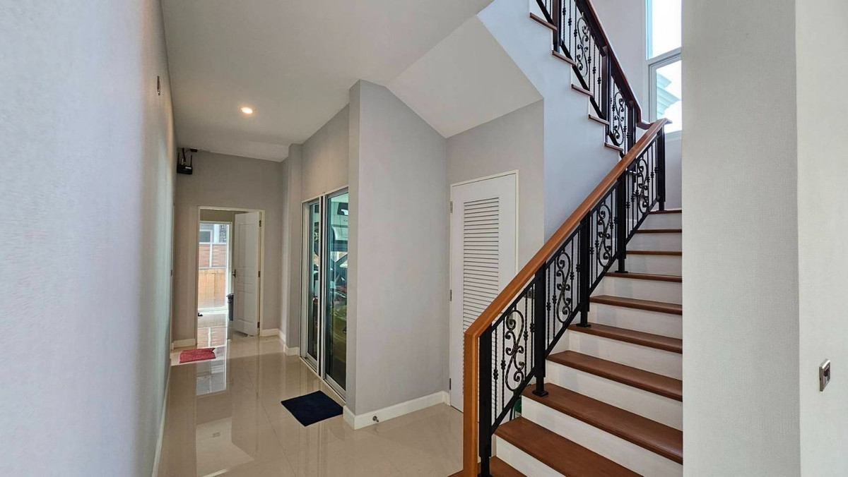 For SaleHouseLadkrabang, Suwannaphum Airport : 113.5 sq m, 3 bedrooms, 4 bathrooms, 2-story detached house, Two Grand Monaco, Bangna Wongwaen.