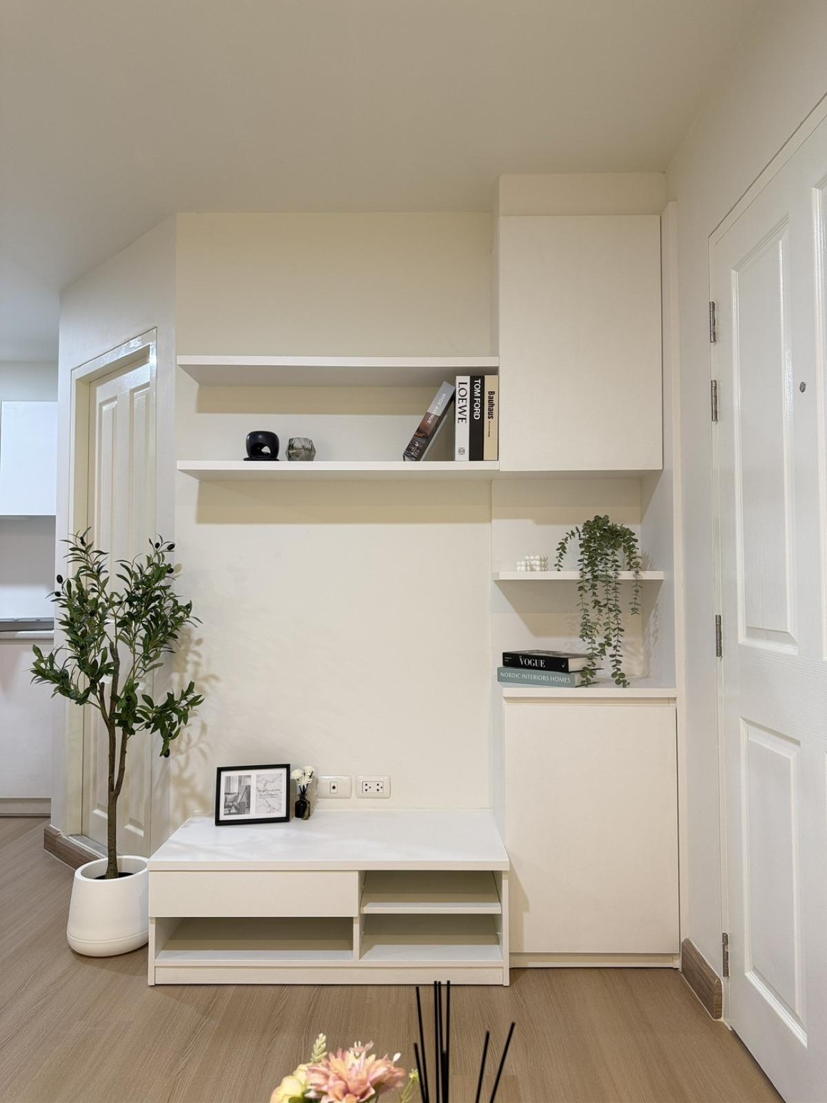 For SaleCondoPinklao, Charansanitwong : 🔥For Sale 🌟Newly Renovated 🧳Move-In Ready 🏢Condo The Trust Residence Pinklao 29.3 sq.m.