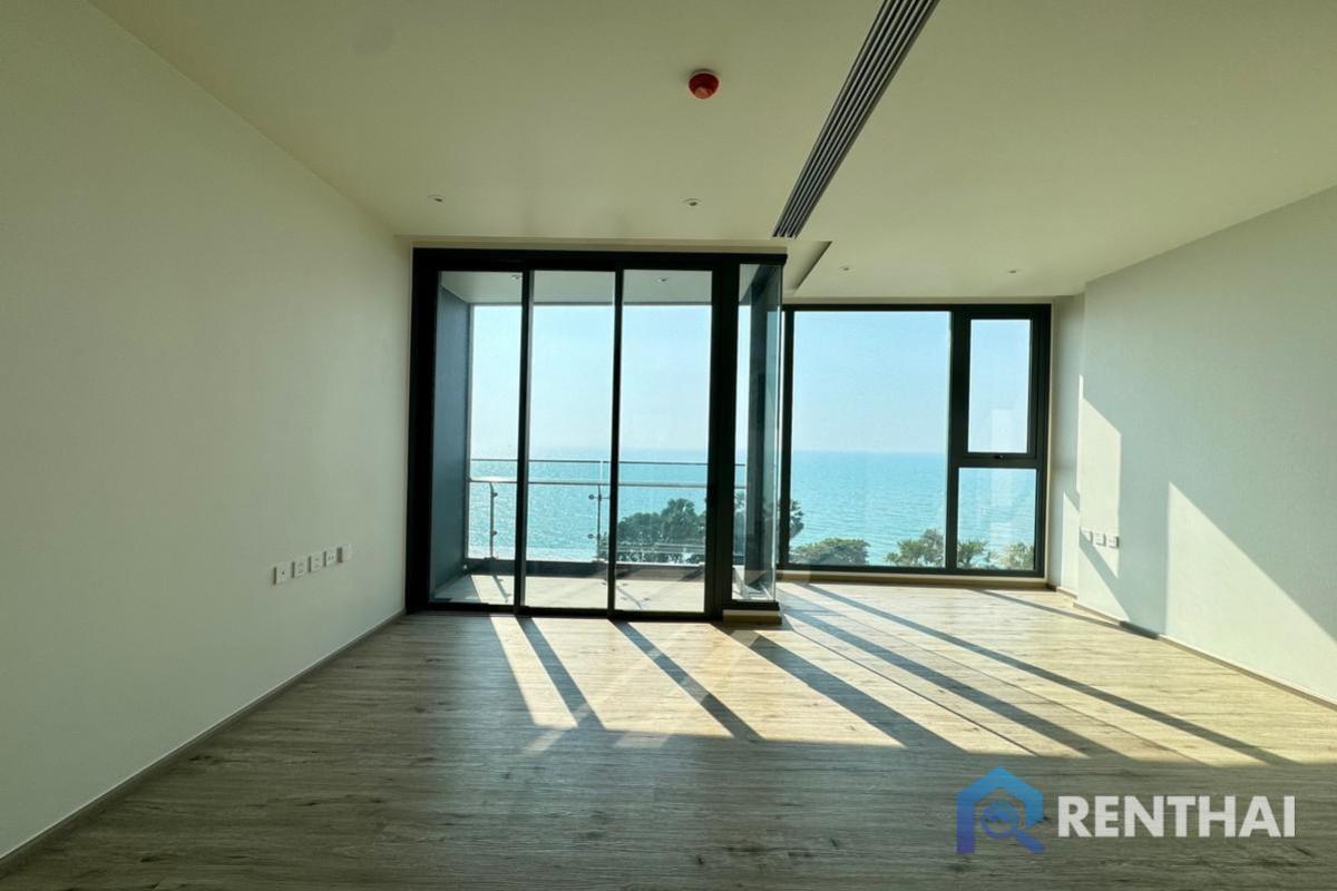 For SaleCondoPattaya, Bangsaen, Chonburi : Best Price on the Market  Arom Wongamat  1 Bedroom 1 Bathroom 38 sq. sea view