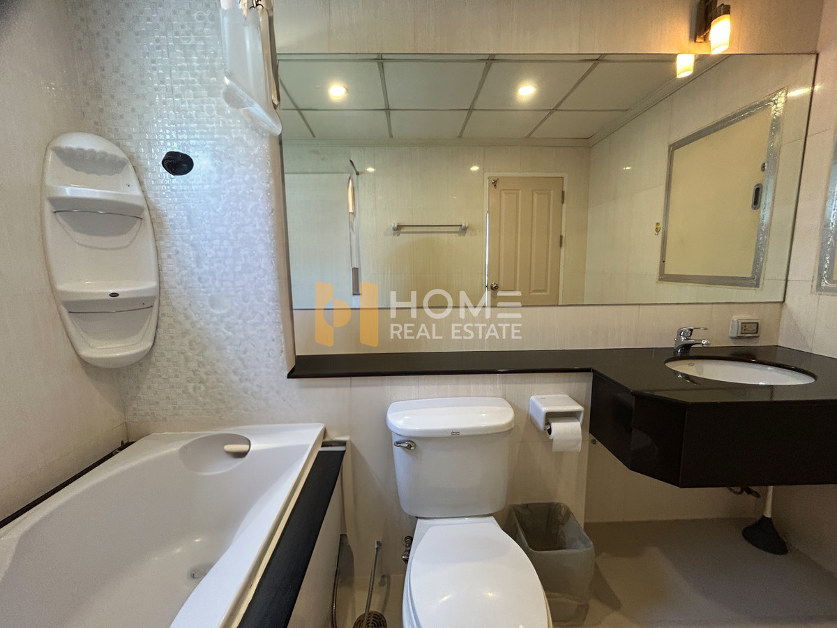 ขายคอนโดพระราม 9 เพชรบุรีตัดใหม่ RCA : Supalai Premier Asoke / 2 Bedrooms (FOR SALE), ศุภาลัย พรีเมียร์ อโศก / 2 ห้องนอน (ขาย) TARN148