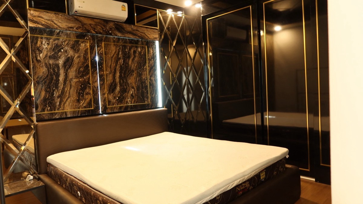 For RentHousePattanakan, Srinakarin : Single house for rent, Setthasiri Phatthanakan, 4 bedrooms, fully furnished, pets allowed.