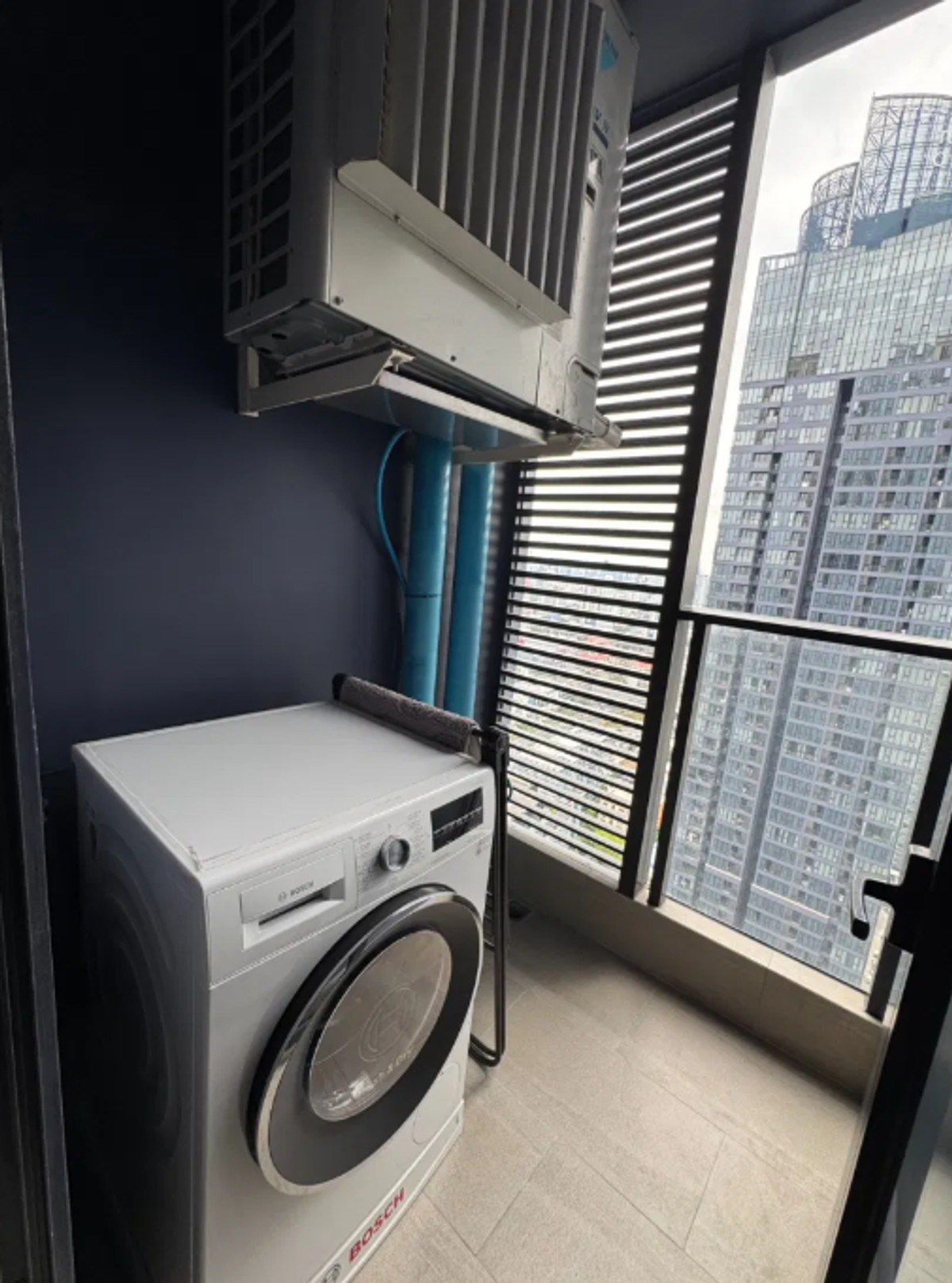 ให้เช่าคอนโดพระราม 9 เพชรบุรีตัดใหม่ RCA : One Nine Five 58 sq.m. Please add LINE ID @806qphgn o8415o5483 