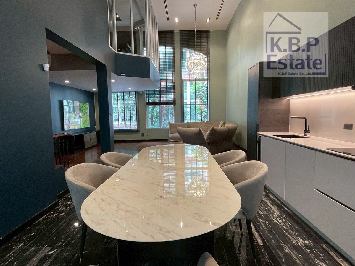 ทาวน์โฮมสุขุมวิท อโศก ทองหล่อ : ขาย / ให้เช่า บ้านกลางกรุง ทองหล่อ – บ้านทำใหม่ ใจกลางทองหล่อ ตกแต่งอย่างดีมากที่สุด ((พร้อมเข้าอยู่))