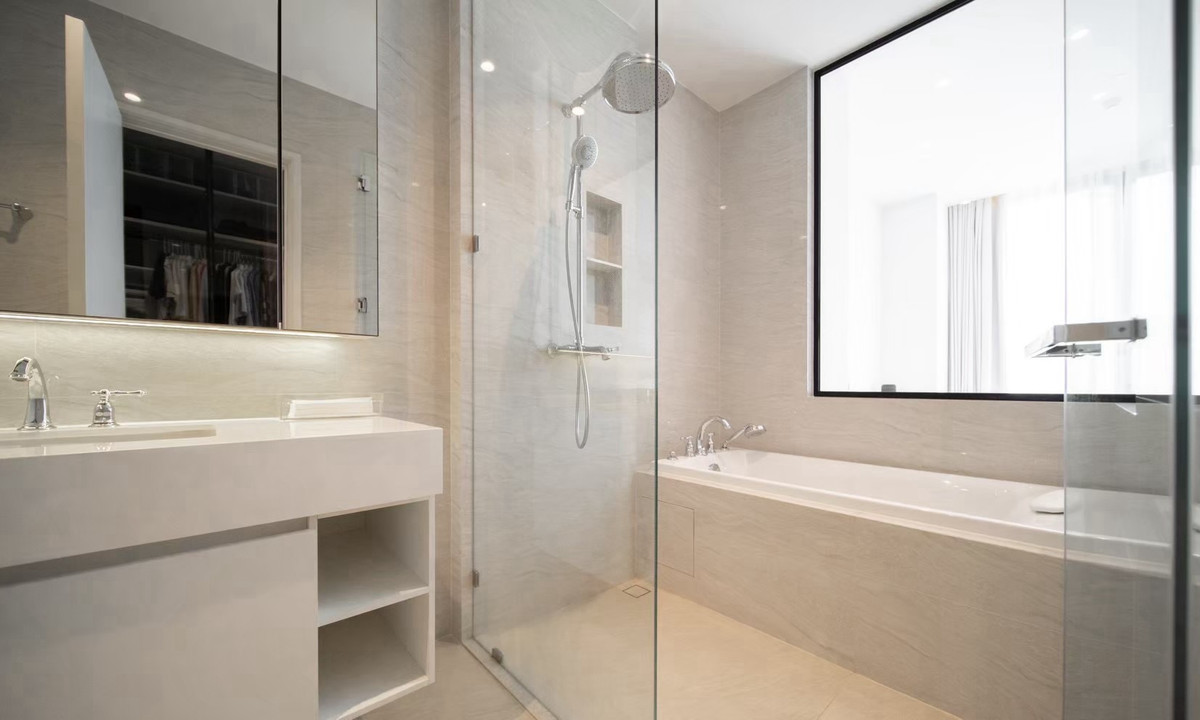 ขายคอนโดวิทยุ ชิดลม หลังสวน : ❤️💵💰ขายมิวนีคหลังสวน 1br. คอนโดเลี้ยงสัตว์ ห้องสวยที่สุด ✨  มาพร้อมเฟอร์นิเจอร์งาน Handmade ระบบไฟฟ้าอัตโนมัติทั้งห้อง ราคา 25 ล้านเท่านั้น 🫶🏻ระวังโพสอื่น ราคาต่ำกว่านี้ ไม่มีสินค้าจริง ❌🙅