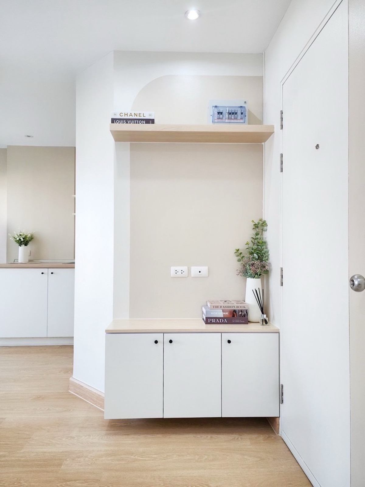 For SaleCondoPattanakan, Srinakarin : urgent!! Selling very cheap 1.279mb <5 thousand installments> Newly decorated room, Lumpini On Nut-Pattanakarn