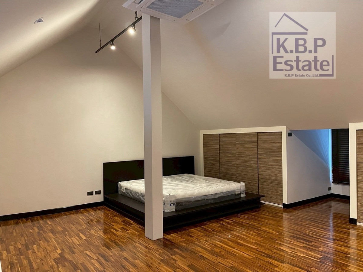 ทาวน์โฮมสุขุมวิท อโศก ทองหล่อ : ขาย / ให้เช่า บ้านกลางกรุง ทองหล่อ – บ้านทำใหม่ ใจกลางทองหล่อ ตกแต่งอย่างดีมากที่สุด ((พร้อมเข้าอยู่))