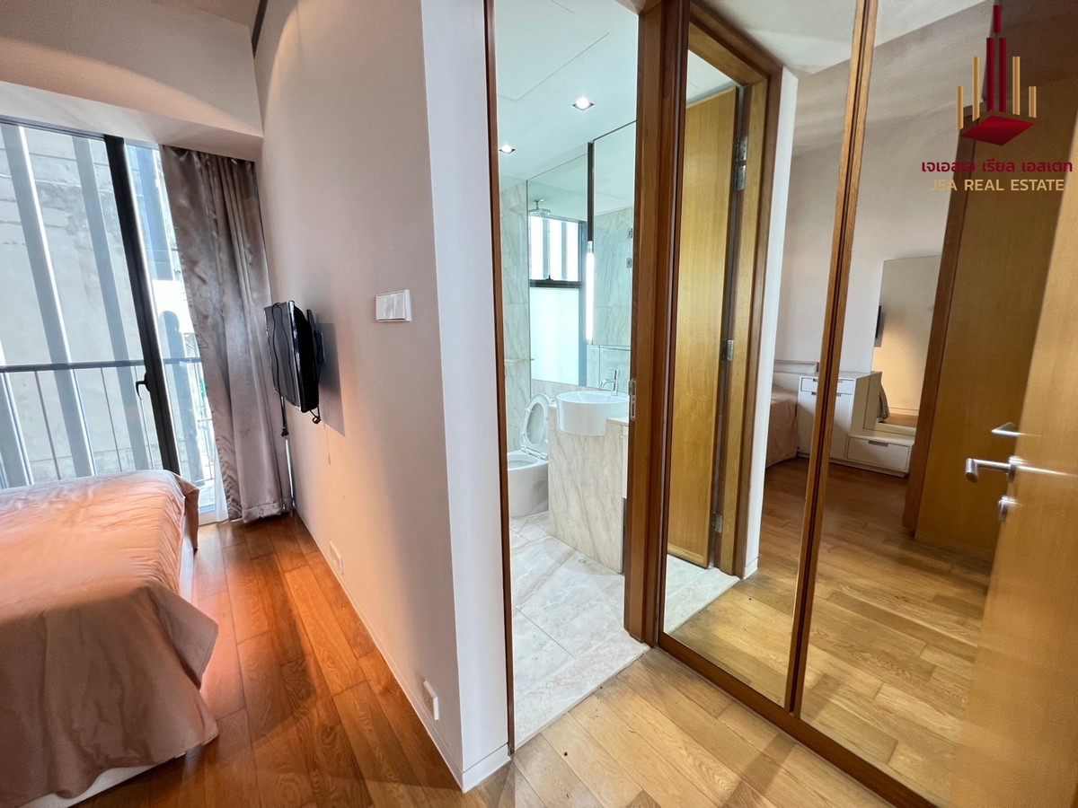 For RentCondoSathorn, Narathiwat : ✨ For Rent: The Met Condo ✨ 💰 Only 120,000 THB/month