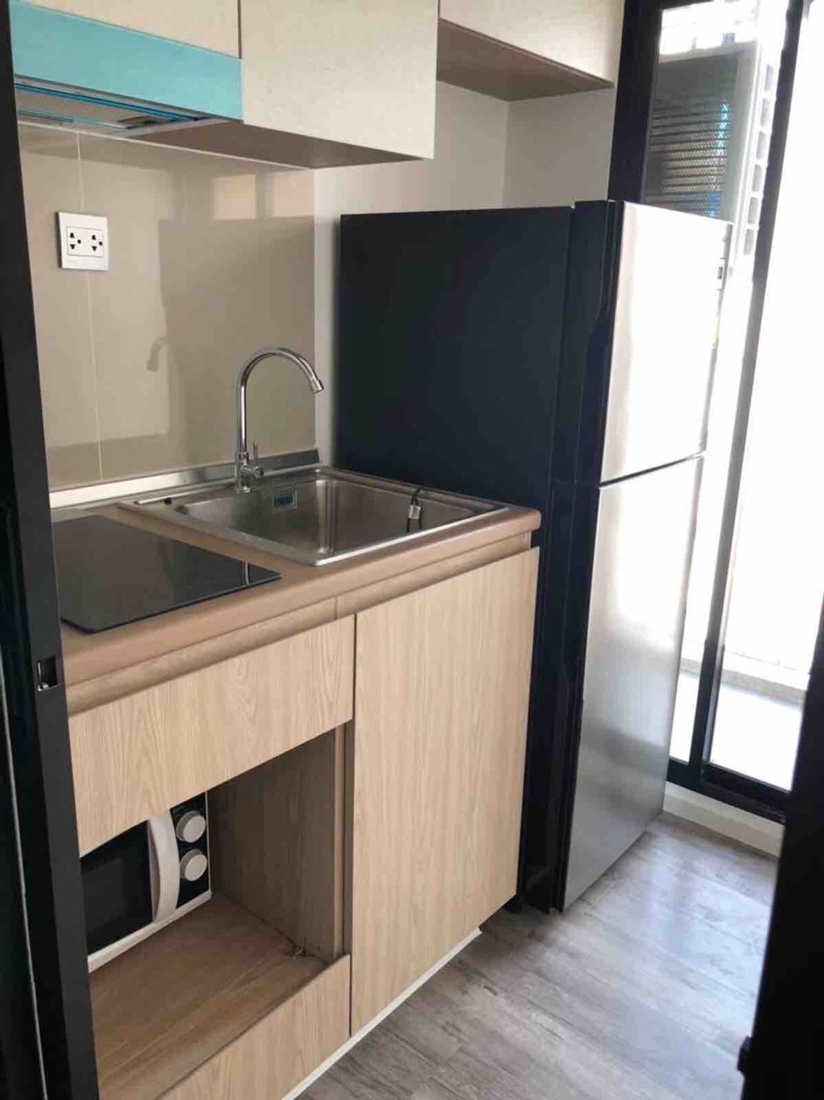 For SaleCondoRatchadapisek, Huaikwang, Suttisan : Brown Condo Huai Kwang / 1 Bed Plus (SALE WITH TENANT), TARN061