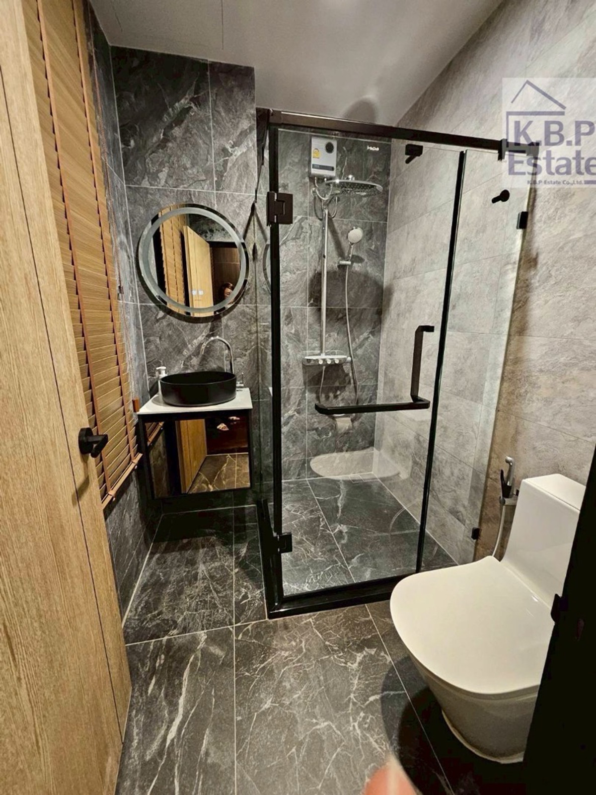 ทาวน์โฮมสุขุมวิท อโศก ทองหล่อ : ขาย / ให้เช่า บ้านกลางกรุง ทองหล่อ – บ้านทำใหม่ ใจกลางทองหล่อ ตกแต่งอย่างดีมากที่สุด ((พร้อมเข้าอยู่))