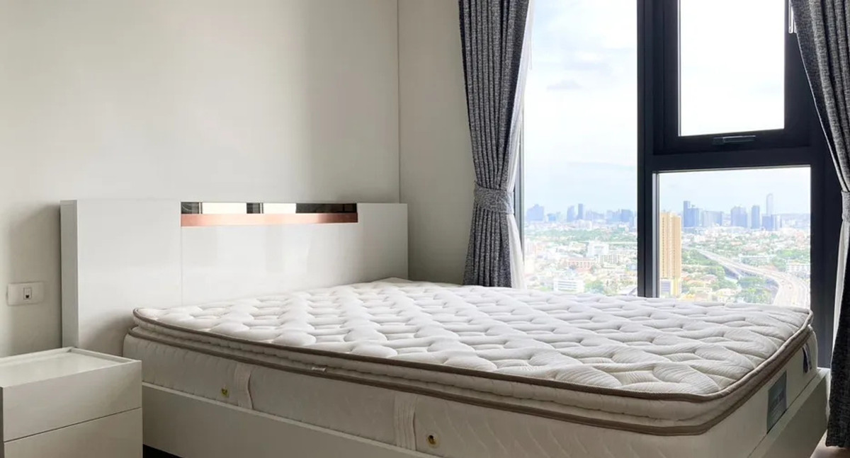 ขายคอนโดพระราม 9 เพชรบุรีตัดใหม่ RCA : ขายด่วนต่ำกว่าราคาประเมิน 1 bed ห้องใหญ่ ชั้น 33