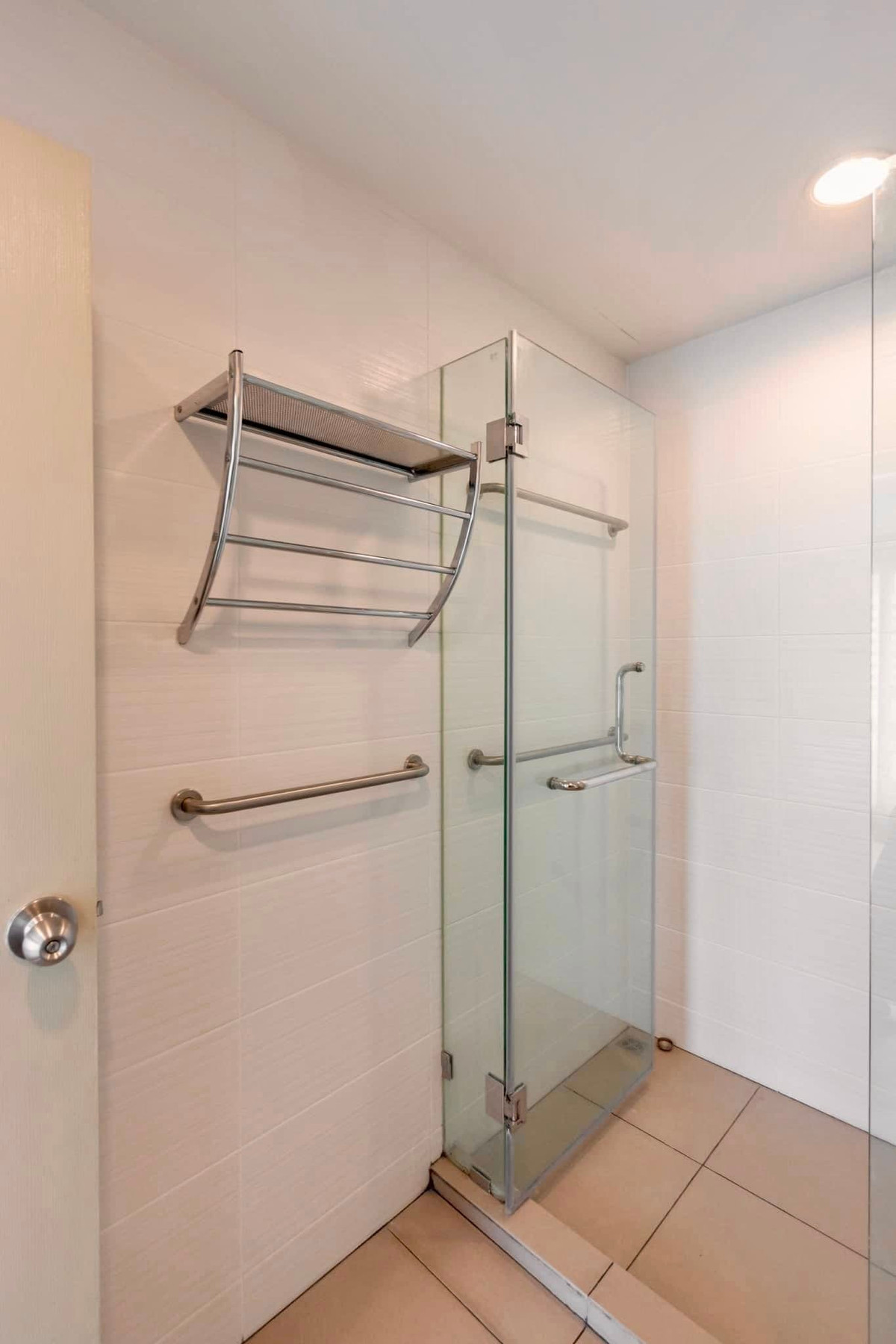 ขายคอนโดสาทร นราธิวาส : ขายคอนโด Centric Sathorn-St.Louis ราคา 5,780,320 บาท [JZs251205]