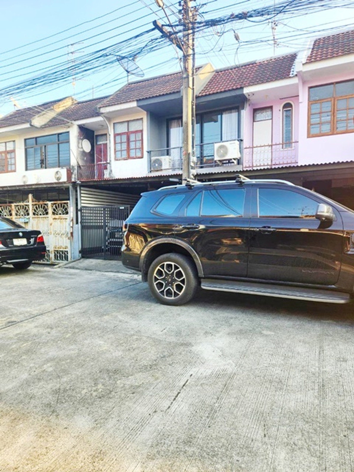 For RentTownhomeSapankwai,Jatujak : Central Ladprao 2km Townhouse for rent 2stories ChanKasem Chatuchak. 2bed Ratchadaphisek32 900m Ladp