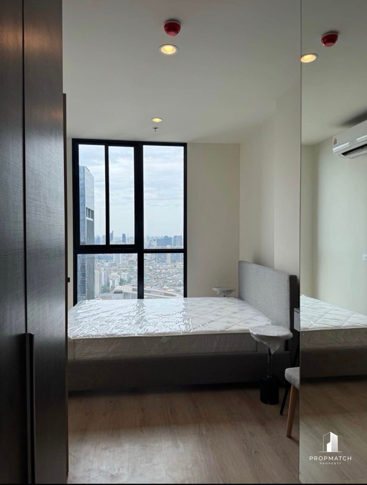 For SaleCondoRama9, Petchburi, RCA : ✨Selling down payment, very good price, 3.1 million baht, NueR9, next to Central, Rama 9 intersection, potential location, contact quickly /📞092-6289149