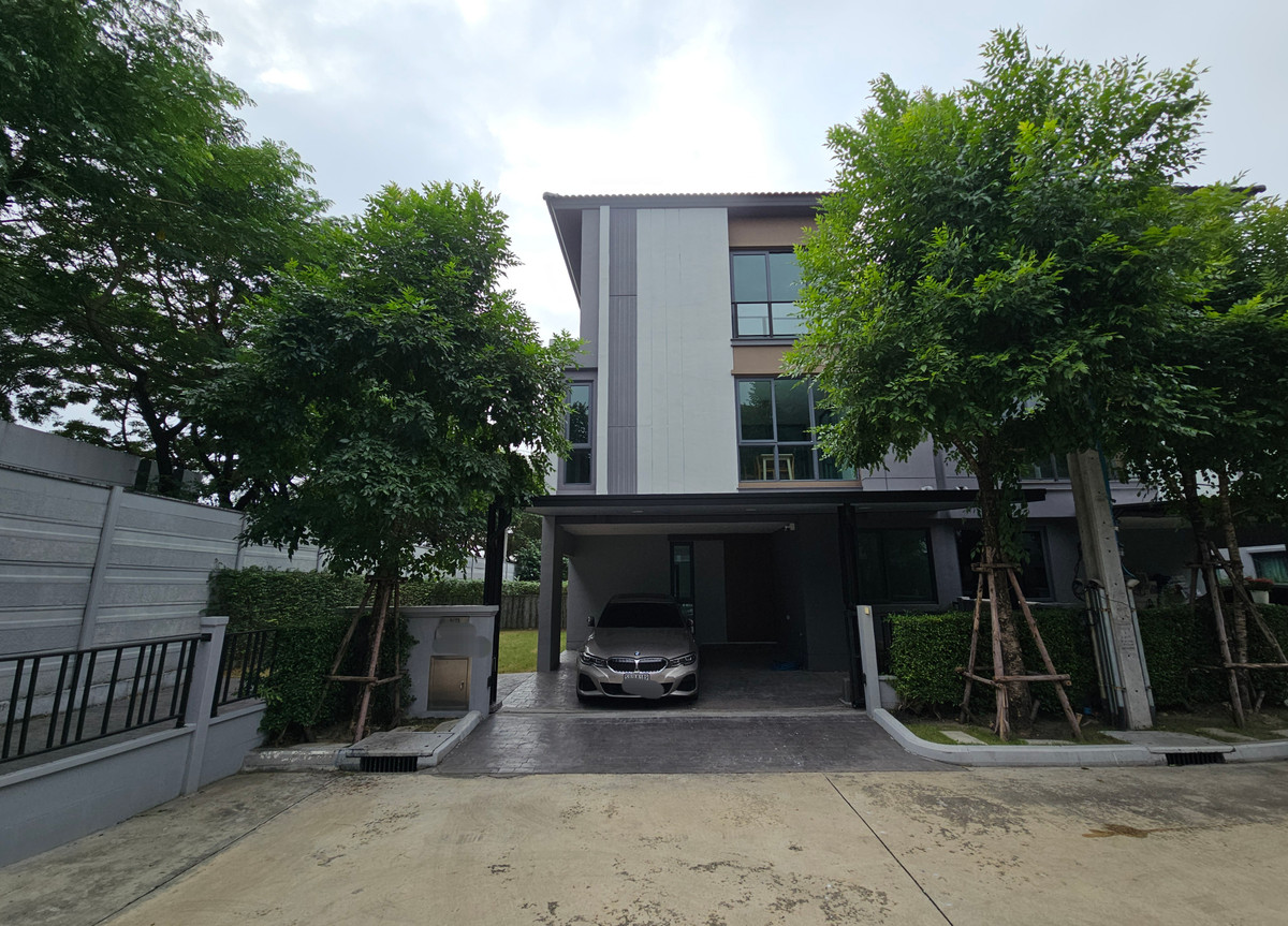 ทาวน์โฮมเกษตรศาสตร์ รัชโยธิน : ขาย/ให้เช่า ทาวน์โฮม บ้านกลางเมือง Edition พหล-รามอินทรา (58 ตร.ว.) เทพรักษ์47