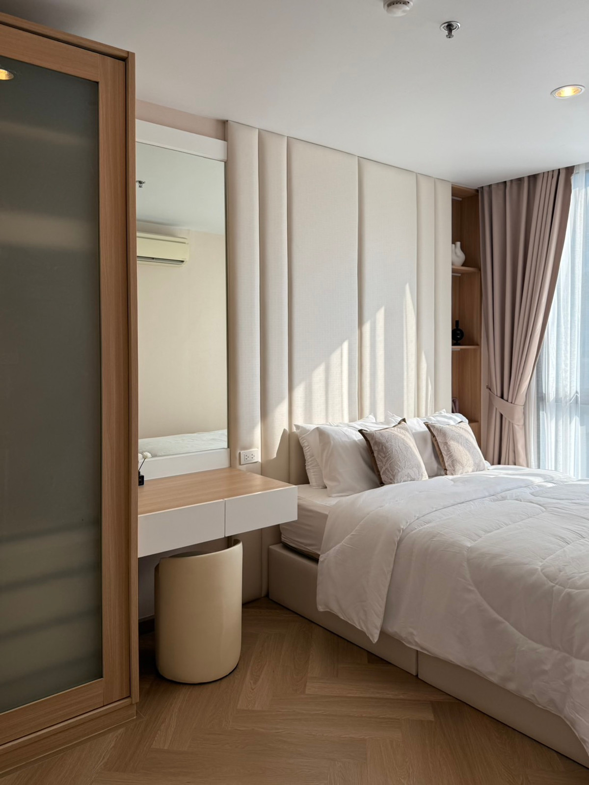 For SaleCondoSukhumvit, Asoke, Thonglor : Estella Ekkamai Condo (Movenpick Residences) | 1 Bed 31 sq m., beautiful view, 21st floor, luxury condo Branded Residence in the heart of Ekkamai | Selling for only 3.59 million baht!