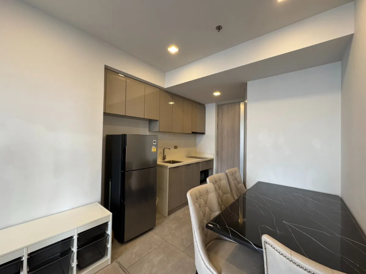 ให้เช่าคอนโดพระราม 9 เพชรบุรีตัดใหม่ RCA : One Nine Five 58 sq.m. Please add LINE ID @806qphgn o8415o5483 