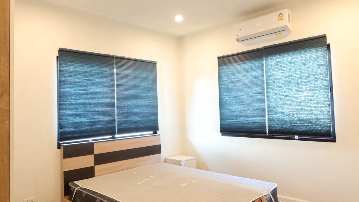 For RentHousePattanakan, Srinakarin : Single house for rent, Setthasiri Phatthanakan, 4 bedrooms, fully furnished, pets allowed.