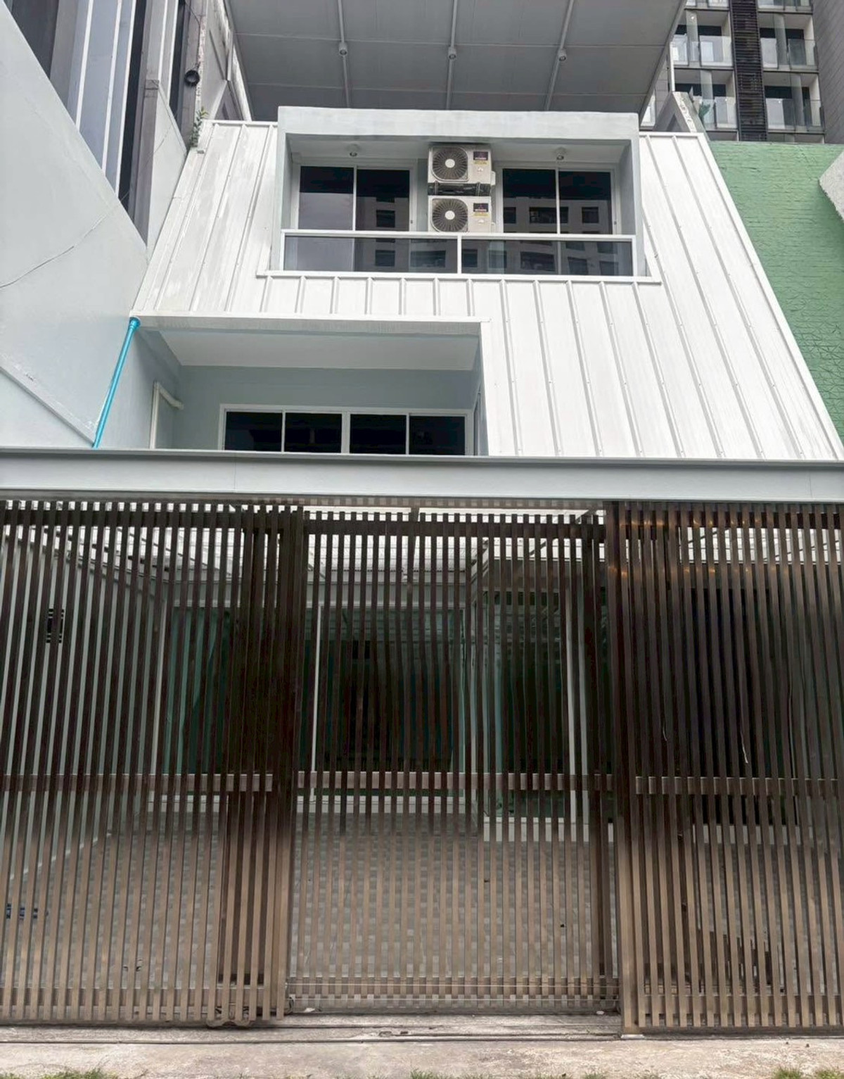 ให้เช่าโฮมออฟฟิศสุขุมวิท อโศก ทองหล่อ : LTHC13808 – Home Office for Rent | Sukhumvit 11 | 320 sqm | 3 Beds 3 Baths | Near BTS Nana | 100K/Month | โฮมออฟฟิศให้เช่า สุขุมวิท 11