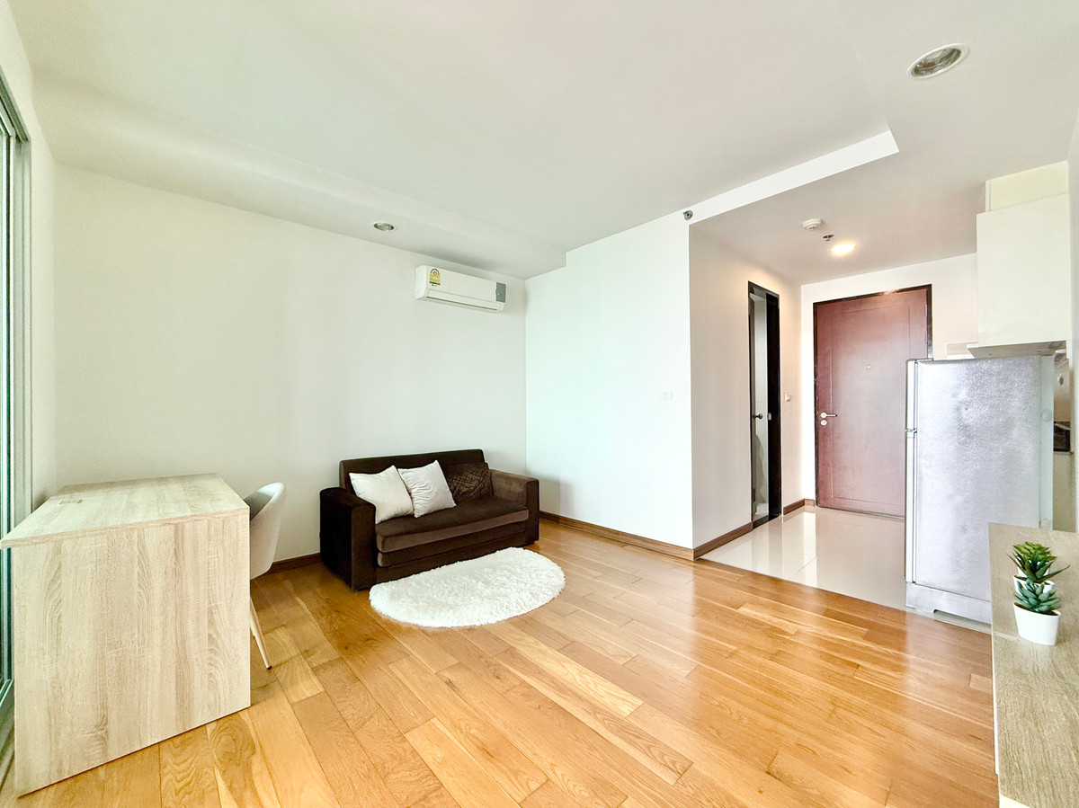 ขายคอนโดลาดพร้าว เซ็นทรัลลาดพร้าว : 🚀 The Line ตึกเอ - 38ตรม. ห้องสวย ชั้นสูง พร้อมอยู่ 092-545-6151 (ทิม)