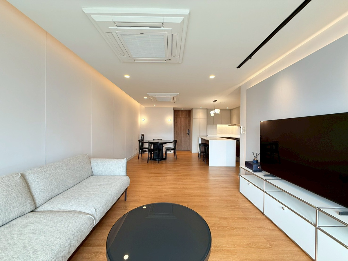 ให้เช่าคอนโดวิทยุ ชิดลม หลังสวน : 🎊🏠 ให้เช่าคอนโด 2 ห้องนอน  บ้านเพลินจิต - ใจกวางเมือง ย่านธุรกิจ