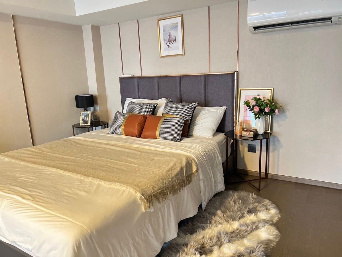 ให้เช่าคอนโดสยาม จุฬา สามย่าน : 🔴30,000฿🔴 𝐏𝐚𝐫𝐤 𝐎𝐫𝐢𝐠𝐢𝐧 𝐂𝐡𝐮𝐥𝐚 - 𝐒𝐚𝐦𝐲𝐚𝐫𝐧┃พาร์ค ออริจิ้น จุฬา - สามย่าน ✅ ใกล้ MRT สามย่าน ยินดีบริการ🙏สนใจทัก 𝙇𝙄𝙉𝙀 มานะคะ (ตอบไวมาก):​📱 รหัสทรัพย์​ 6812-1004📱: ไอดีไลน์:@bbcondo88