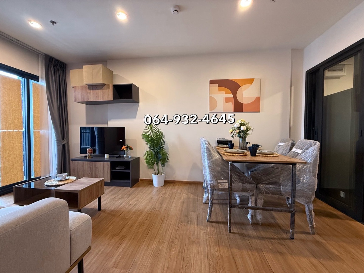 ขายคอนโดลาดพร้าว เซ็นทรัลลาดพร้าว : เดินไปกินข้าวเซ็นทรัลลาดพร้าว คอนโดพร้อมสวนโอเอซิส8ไร่ ขายห้องตัวอย่างมาใหม่แกะกล่อง 2ห้องนอน 2ห้องน้ำ 57ตร.ม ชั้นสูง วิวไม่บล็อค 📲064-932-4645 (เคน)