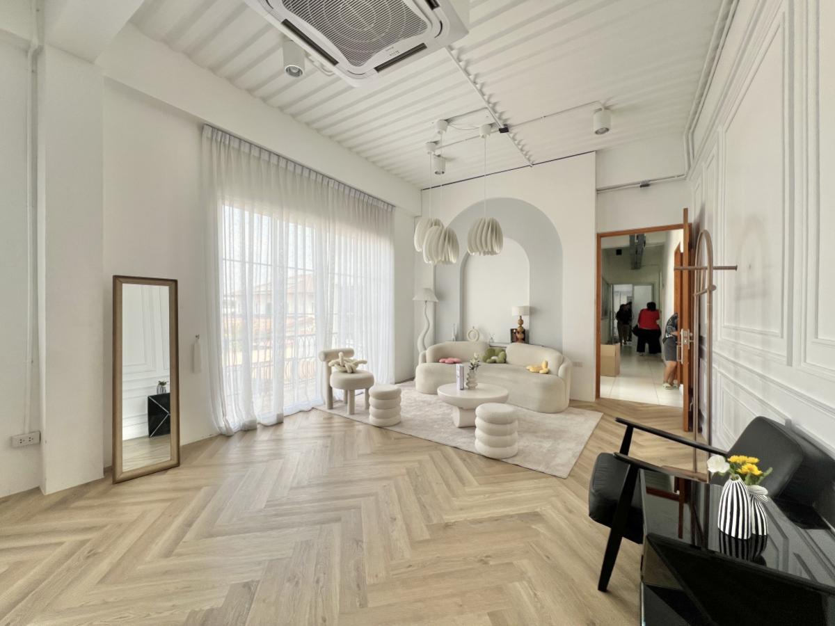 ขายทาวน์โฮมนวมินทร์ รามอินทรา : ขายบ้าน  เดอะ ฮาร์โมนี รามอินทรา 62 หน้ากว้าง MRT-วงแหวนตะวันออก รามอินทรา เขต คันนายาว กรุงเทพ CX-139692