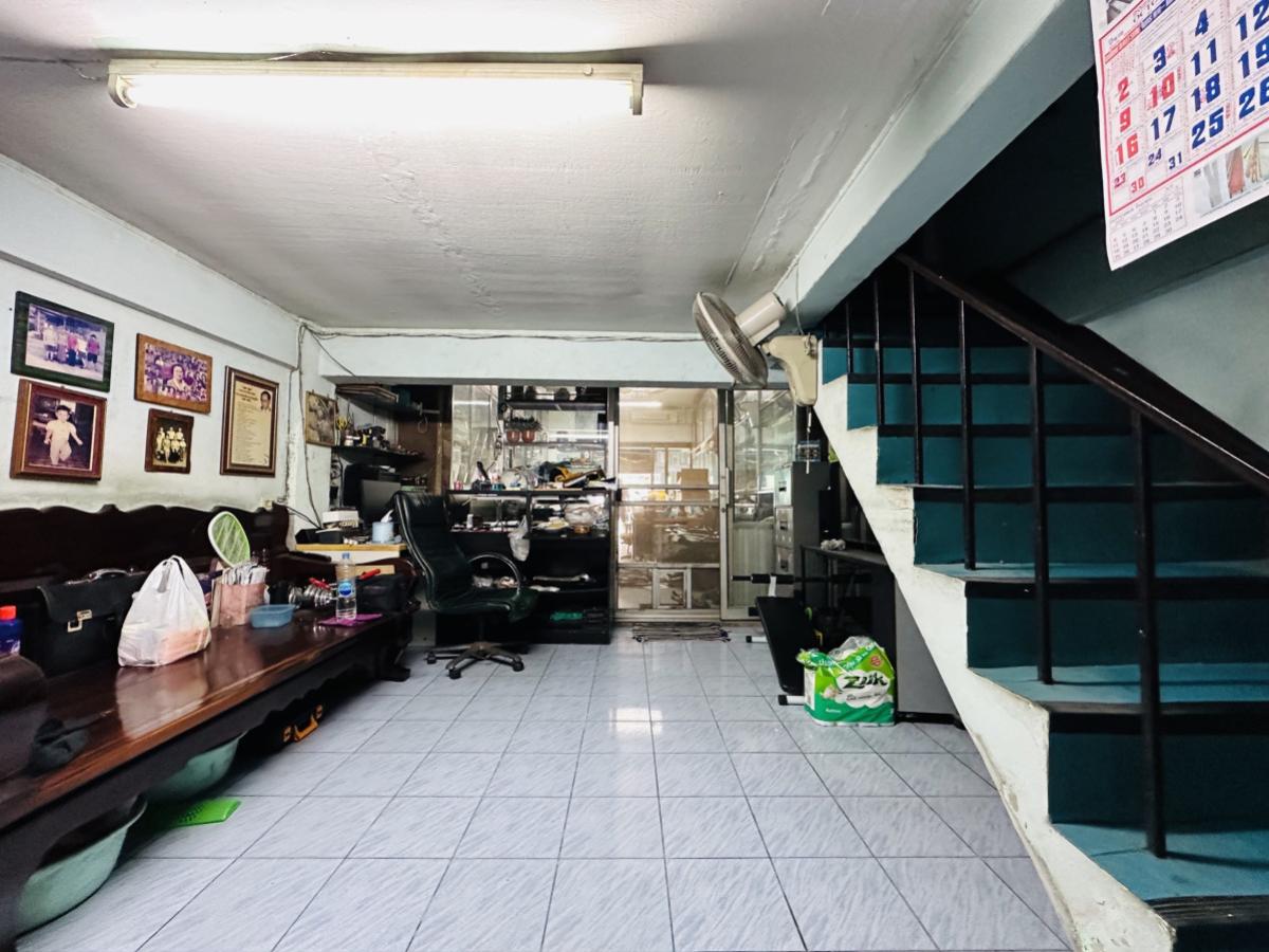 For SaleShop HouseRathburana, Suksawat : For Sale Commercial  building Suksawa 64 , Bang Phueng , Phra Pradaeng , Samut Prakarn , CX-138856