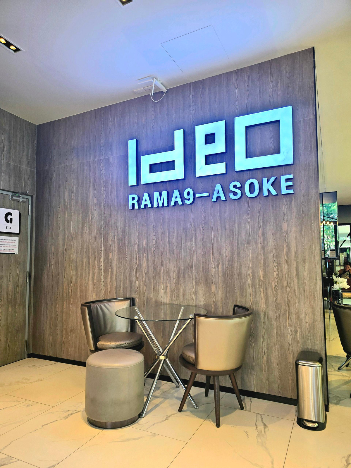 ให้เช่าคอนโดพระราม 9 เพชรบุรีตัดใหม่ RCA : ให้เช่าคอนโด IDEO พระรามเก้า-อโศก ชั้น 26 เฟอร์+เครื่องใช้ไฟฟ้า ครบ ใกล้MRT