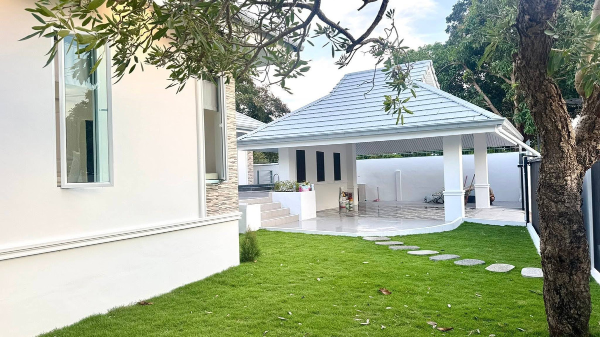 For SaleHousePattaya, Bangsaen, Chonburi : Inplace Village / 3 bedrooms (for sale), Moo Baan Inplace / 3 bedrooms (FOR SALE) BEWN023