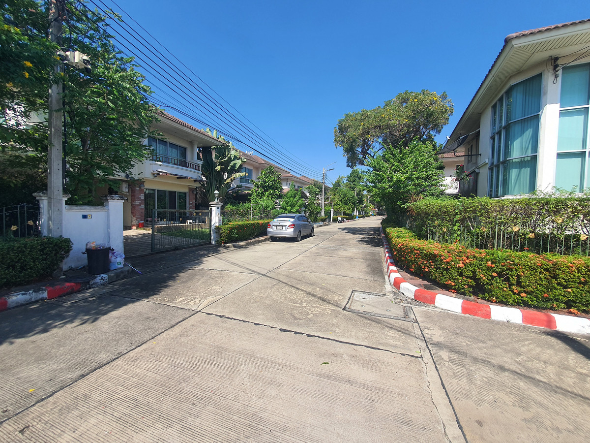 ขายบ้านพระราม 5 ราชพฤกษ์ บางกรวย : บ้านเดี่ยวหลังมุม บ้านมือสองนนทบุรี ม.ศุภาลัยการ์เด้นวิลล์ วงแหวนปิ่นเกล้า-พระราม5 เนื้อที่ 59 ตร.ว. ภายในกว้างขวาง ต่อเติมครบพร้อมอยู่ เดินทางสะดวก ใกล้เซ็นทรัลเวสต์เกต, Plus Mall บางใหญ่