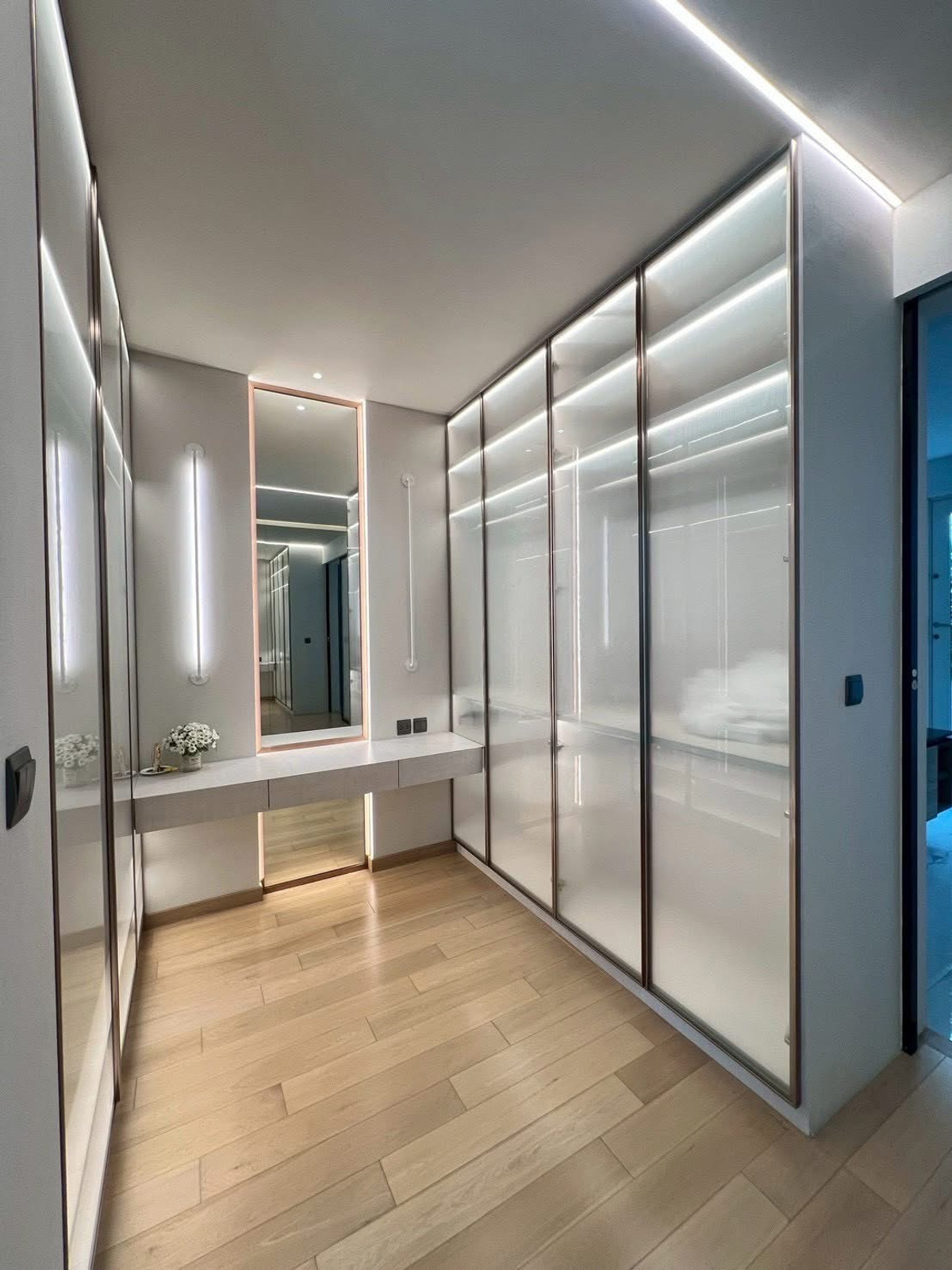 บ้านเลียบทางด่วนรามอินทรา : 📌 ปล่อยเช่า/ขาย VIVE เอกมัย-รามอินทรา บ้านเดี่ยวหรู 3 ชั้น