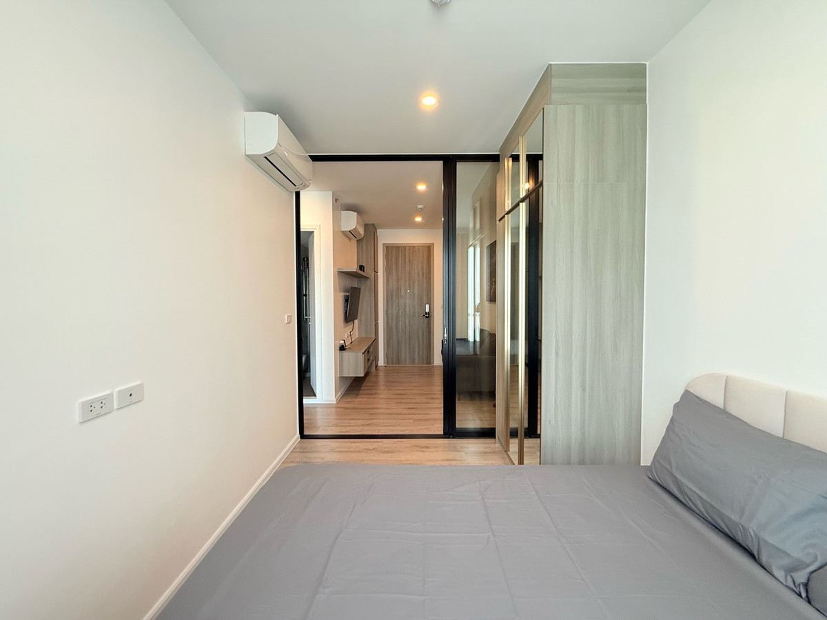 For RentCondoSamut Prakan,Samrong : For rent Knightsbridge Sukhumvit Theparak MRT Thippawan.