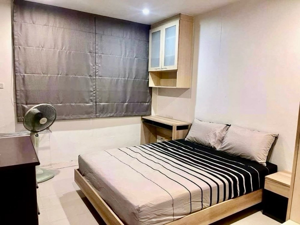 For SaleCondoRatchadapisek, Huaikwang, Suttisan : 📍 Condo for sale in the middle of the city, Resort Ratchada 7 
, prime location, close to the city, convenient travel, resort atmosphere in the middle of the city 🌴🏙️