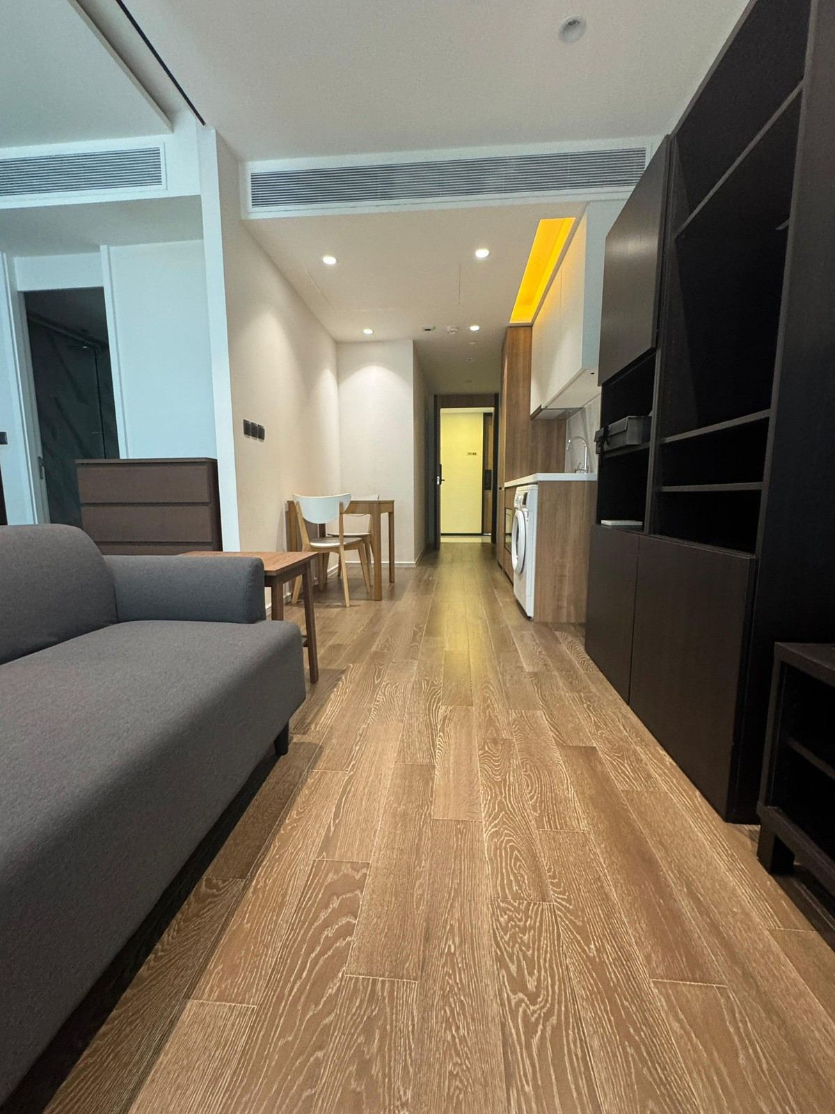 ให้เช่าคอนโดสุขุมวิท อโศก ทองหล่อ : คอนโดให้เช่า :  มิวนีค สุขุมวิท 23 (บีทีเอส อโศก)เลี้ยงสัตว์ได้ (Rt-01)