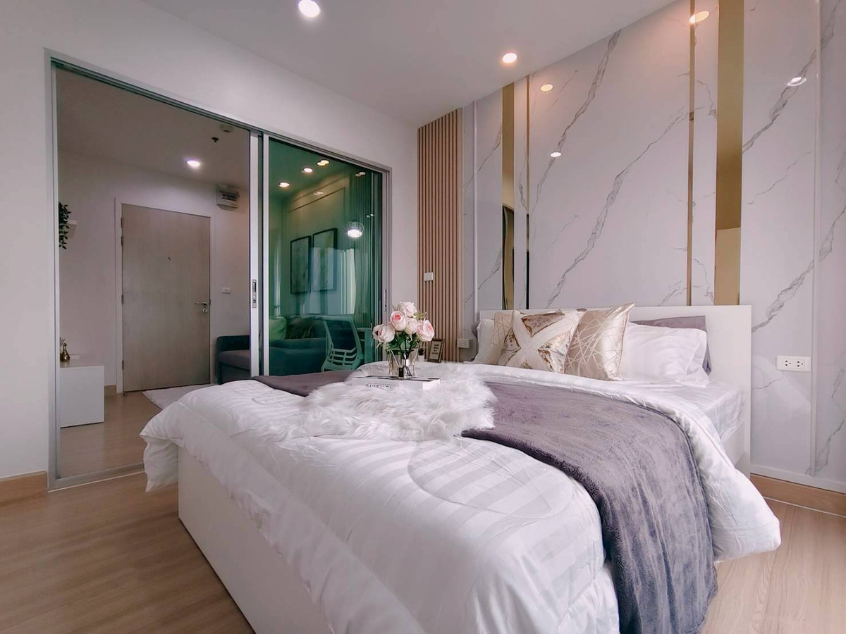 For SaleCondoWongwianyai, Charoennakor : Condo for sale, beautiful room, exactly as covered by Motif Condo, Sathorn-Wongwian Yai, near BTS Wongwian Yai, there is a shuttle.