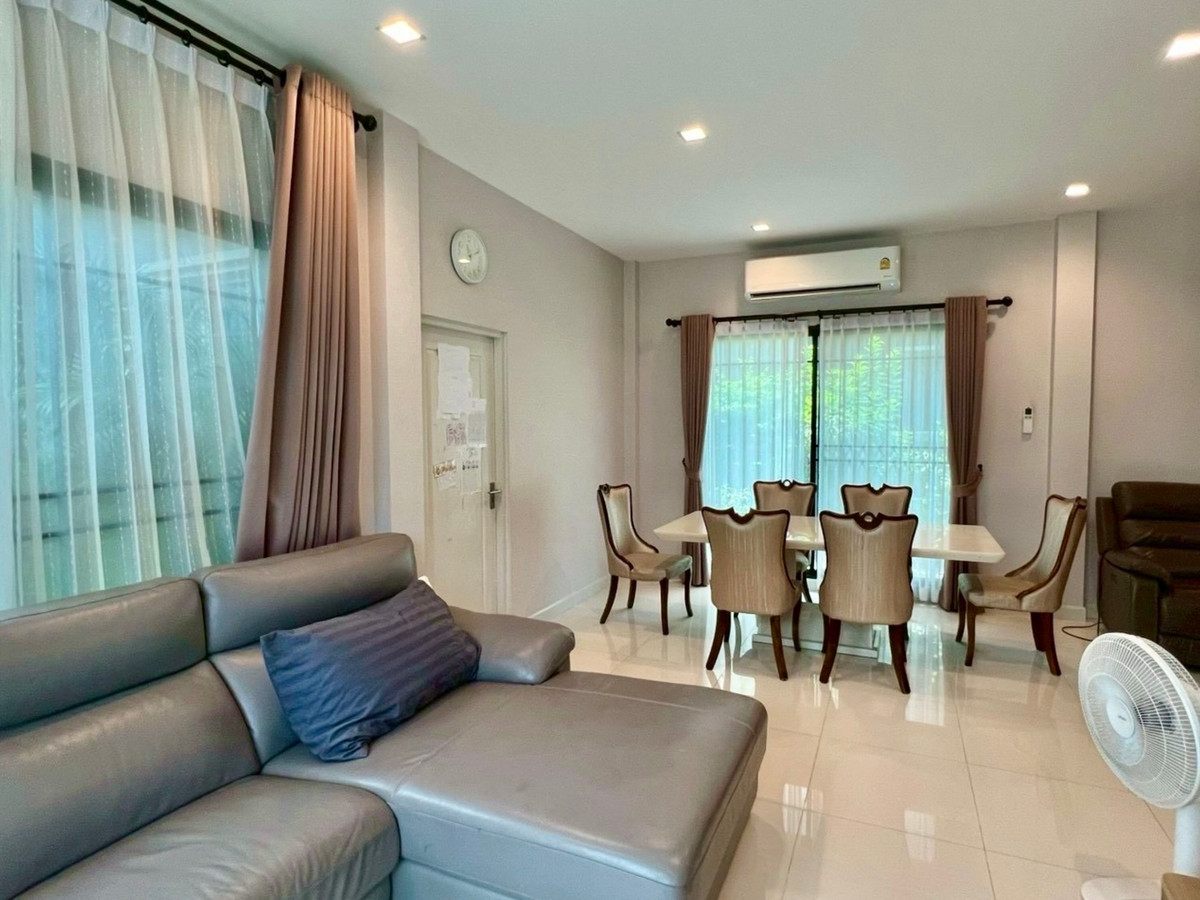 ขายบ้านแจ้งวัฒนะ เมืองทอง : ขายบ้านเดี่ยวหลังใหญ่ บางกอก บูเลอวาร์ด แจ้งวัฒนะ 2 | พื้นที่ใช้สอย 248 ตร.ม. | ทำเลใกล้รถไฟฟ้า–สิ่งอำนวยความสะดวกครบที่สุดในโซนแจ้งวัฒนะ