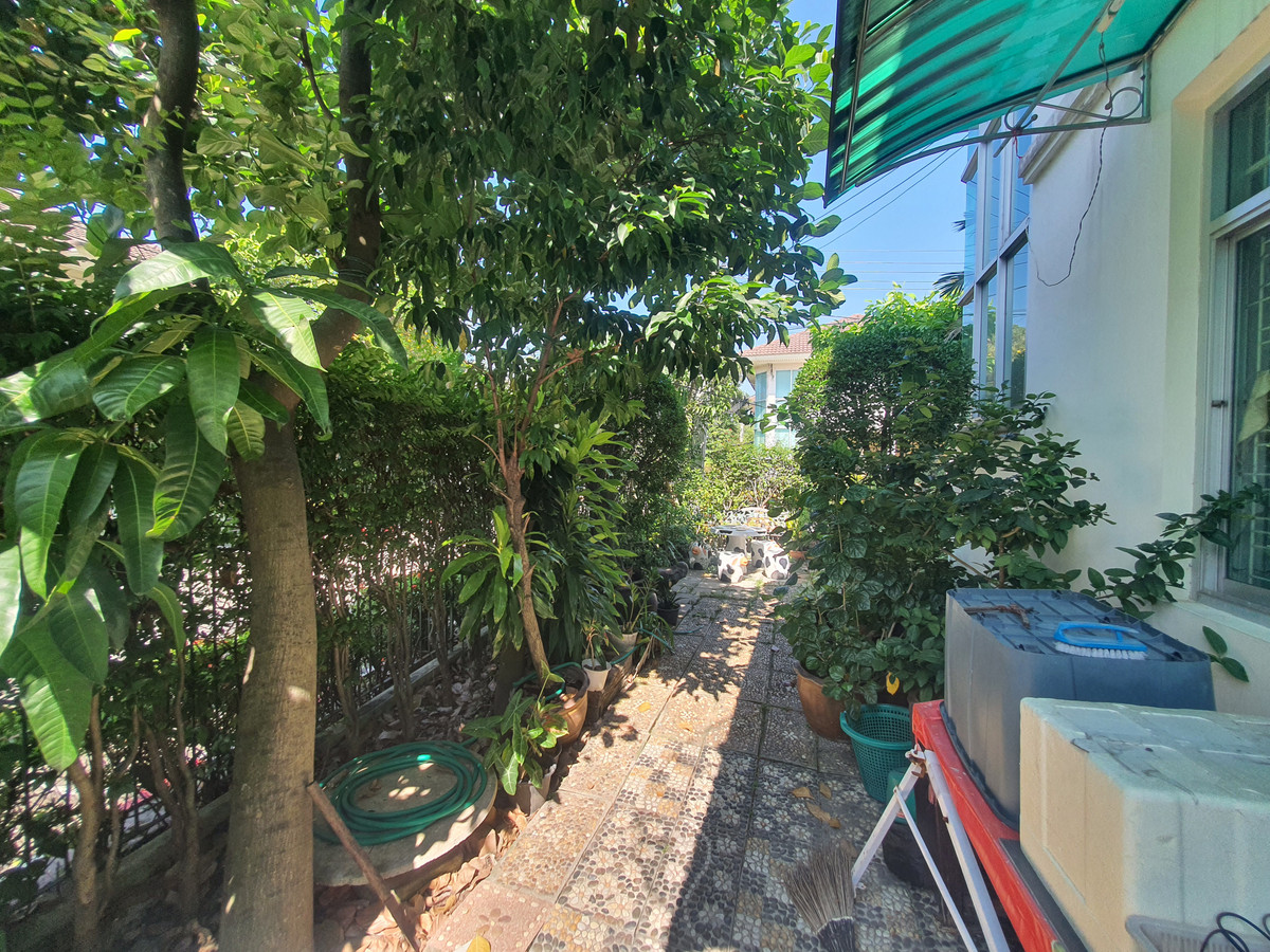 ขายบ้านพระราม 5 ราชพฤกษ์ บางกรวย : บ้านเดี่ยวหลังมุม บ้านมือสองนนทบุรี ม.ศุภาลัยการ์เด้นวิลล์ วงแหวนปิ่นเกล้า-พระราม5 เนื้อที่ 59 ตร.ว. ภายในกว้างขวาง ต่อเติมครบพร้อมอยู่ เดินทางสะดวก ใกล้เซ็นทรัลเวสต์เกต, Plus Mall บางใหญ่