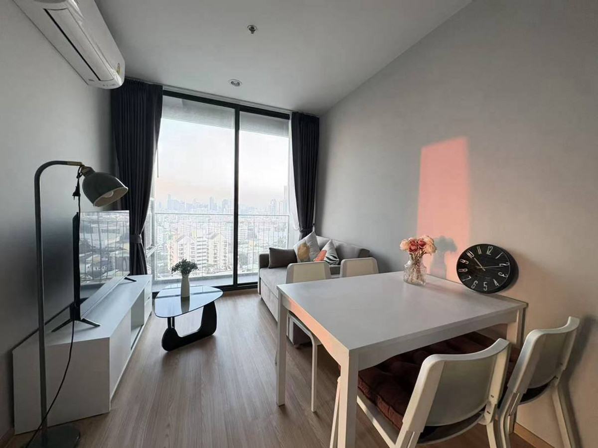 For RentCondoOnnut, Udomsuk : 🔴28,000฿🔴 𝗦𝗞𝗬𝗥𝗜𝗦𝗘 𝗔𝘃𝗲𝗻𝘂𝗲 𝗦𝘂𝗸𝗵𝘂𝗺𝘃𝗶𝘁 𝟲𝟰┃Skyrise Avenue Sukhumvit 64 ✅ near BTS Punnawithi, happy to serve 🙏If interested, contact 𝙇𝙄𝙉𝙀 (reply very quickly): 📱 Property code​ 6902-1602📱: Line ID:@bbcondo88