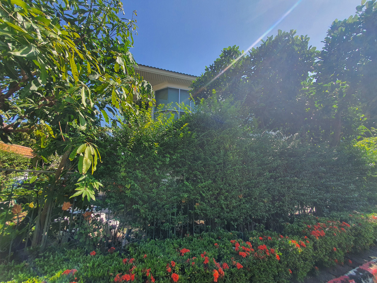 ขายบ้านพระราม 5 ราชพฤกษ์ บางกรวย : บ้านเดี่ยวหลังมุม บ้านมือสองนนทบุรี ม.ศุภาลัยการ์เด้นวิลล์ วงแหวนปิ่นเกล้า-พระราม5 เนื้อที่ 59 ตร.ว. ภายในกว้างขวาง ต่อเติมครบพร้อมอยู่ เดินทางสะดวก ใกล้เซ็นทรัลเวสต์เกต, Plus Mall บางใหญ่