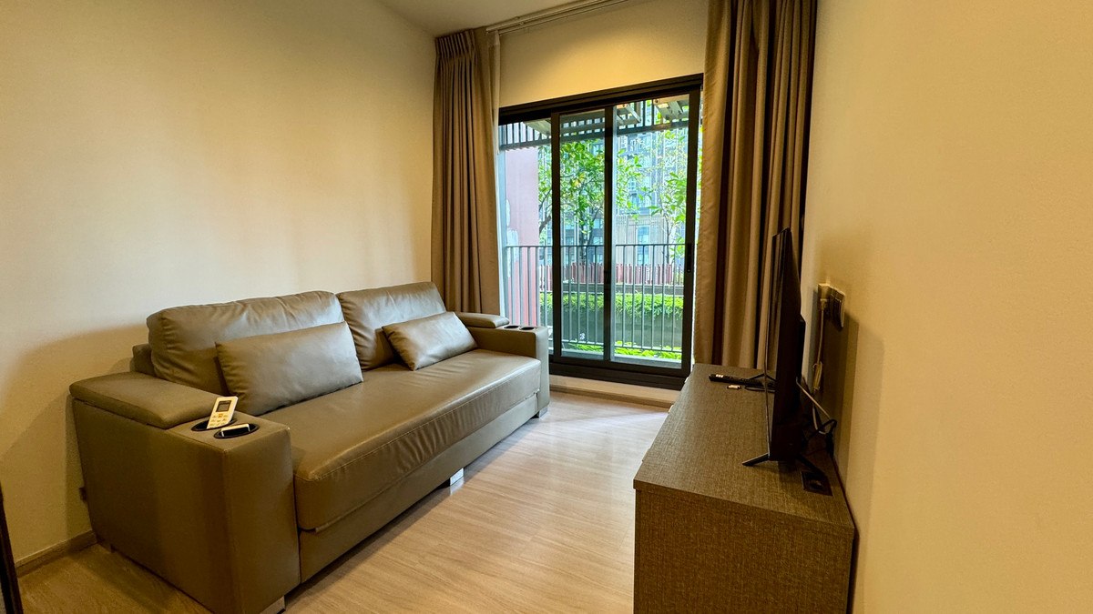 For RentCondoRama9, Petchburi, RCA : For Rent: Life Asoke Hype Condo, 23,000 THB [TTr251210]