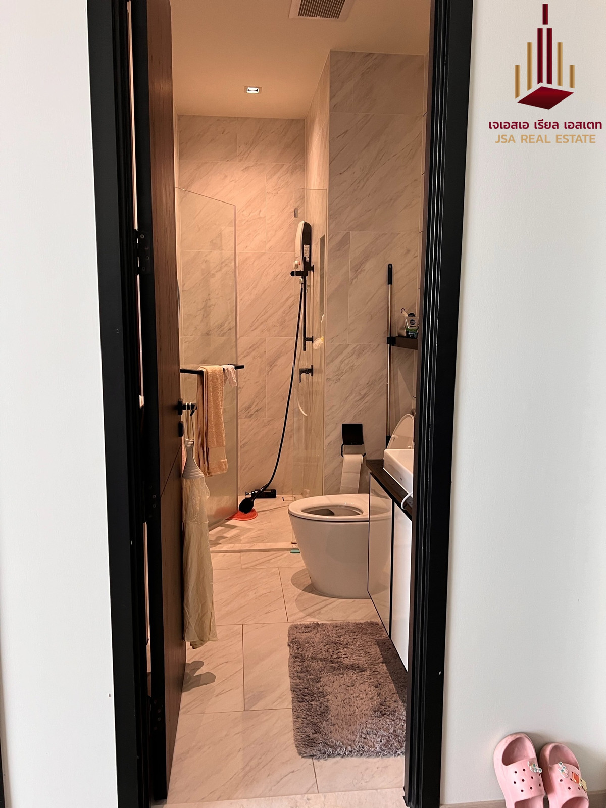 For SaleCondoWongwianyai, Charoennakor : ✨ For Sale: Chapter Charoennakhorn - Riverside ✨ 💰 Only 13,850,000 THB✨ For sale Chapter Charoennakhorn - Riverside✨ 💰 Price 13,850,000 baht