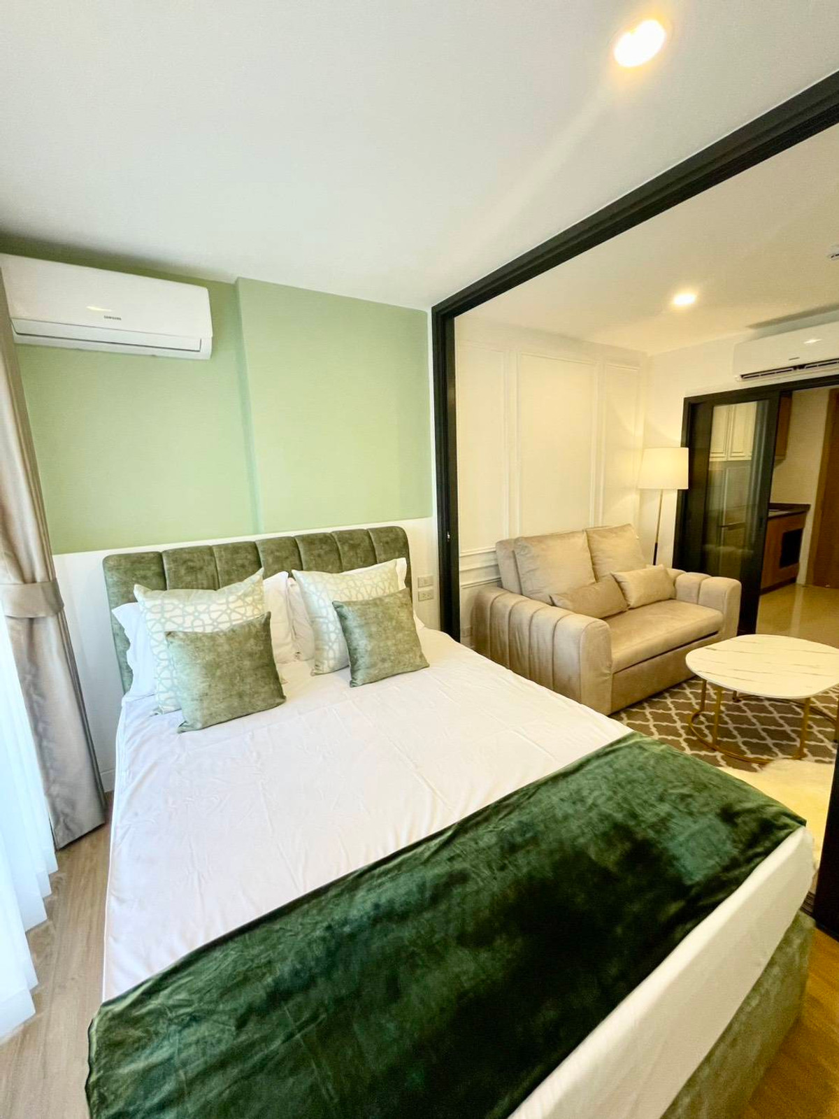 For RentCondoLadprao, Central Ladprao : For rent: The Line Vibe (by Sansiri), opposite Central Ladprao. Ready to move in