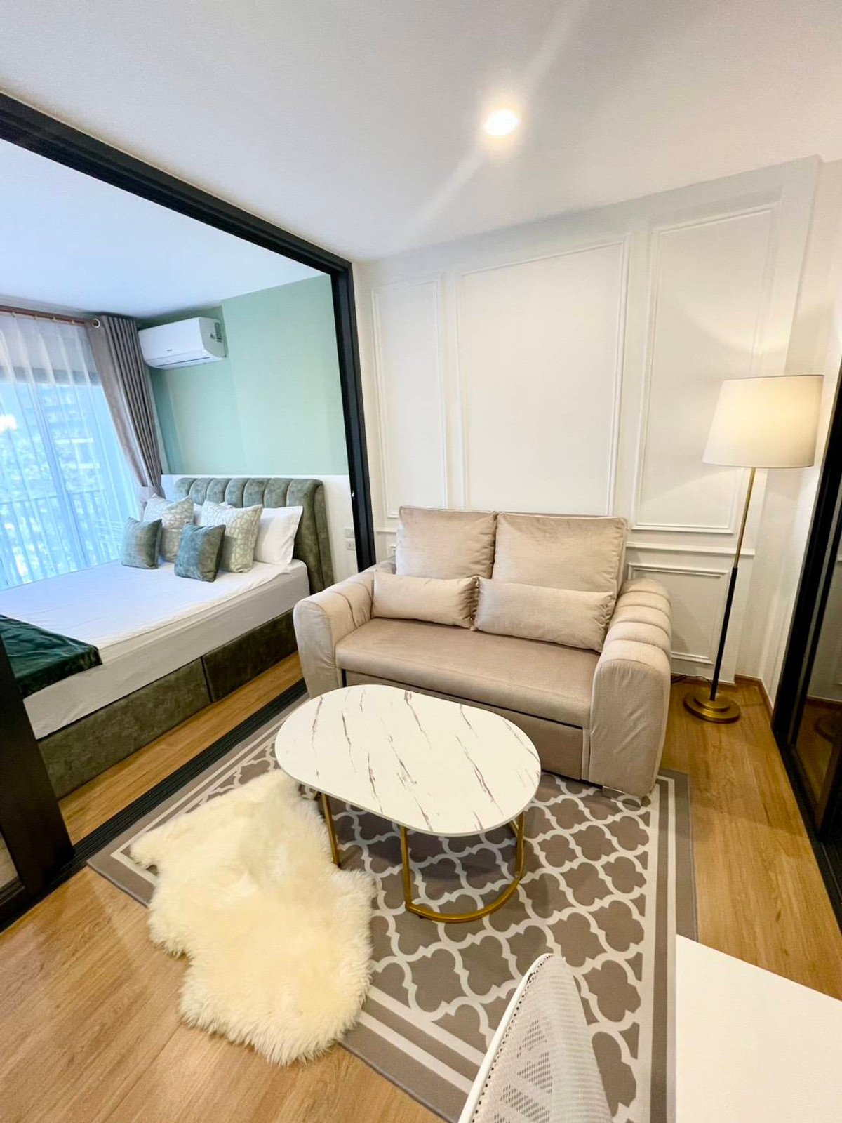 For RentCondoLadprao, Central Ladprao : For rent: The Line Vibe (by Sansiri), opposite Central Ladprao. Ready to move in
