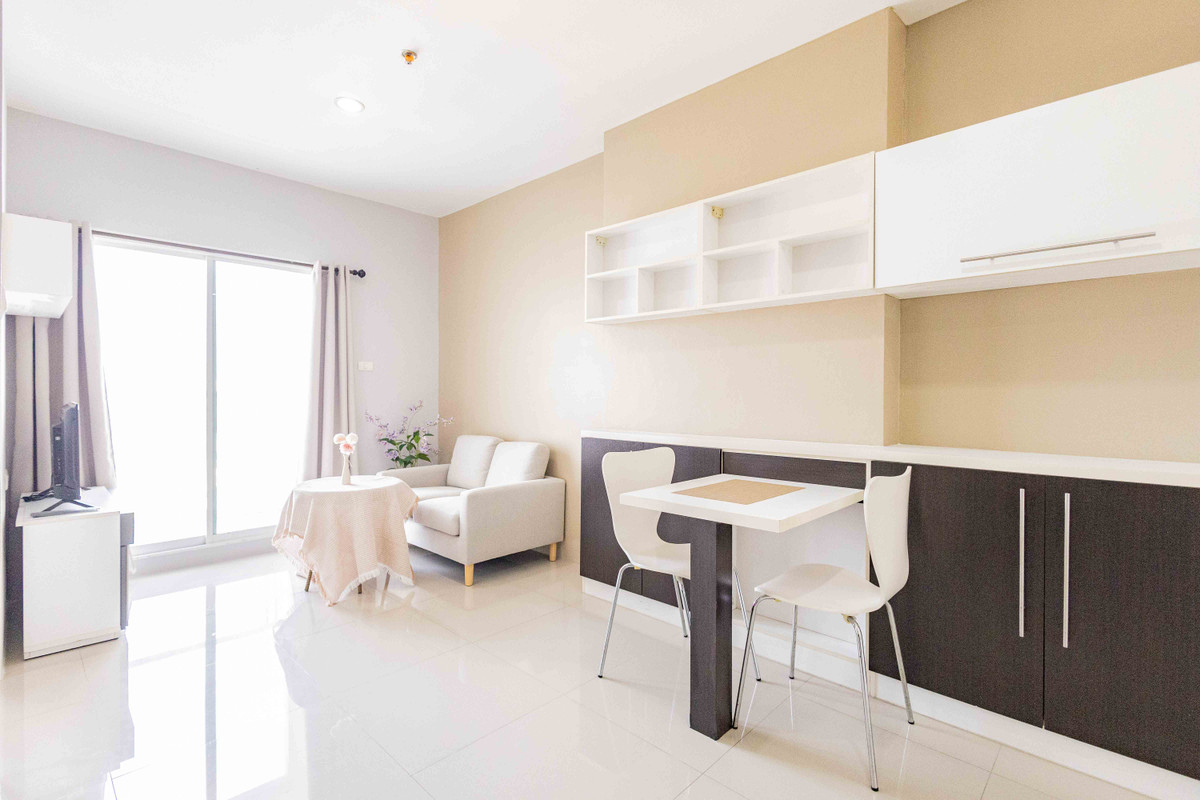 For RentCondoSapankwai,Jatujak : Condo for rent, BTS Residence, near BTS Mo Chit/MRT Chatuchak Park - free parking