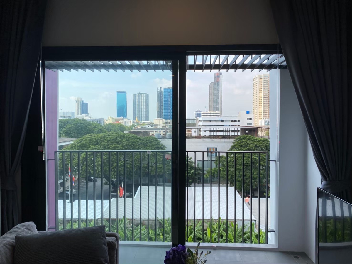 ให้เช่าคอนโดสุขุมวิท อโศก ทองหล่อ : ให้เช่า XT Ekkamai ราคา 23,000 บาท [MKr251213]